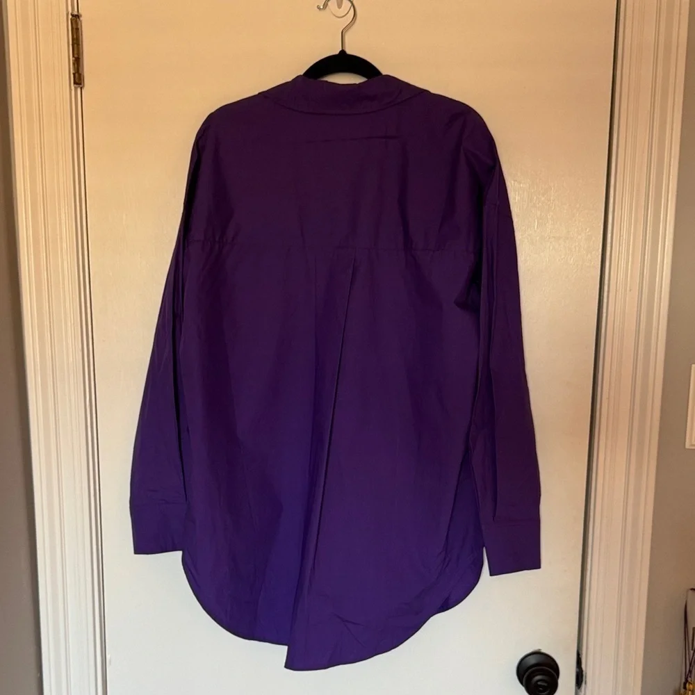 NWOT- Grey lab- Purple Women's Top- size large